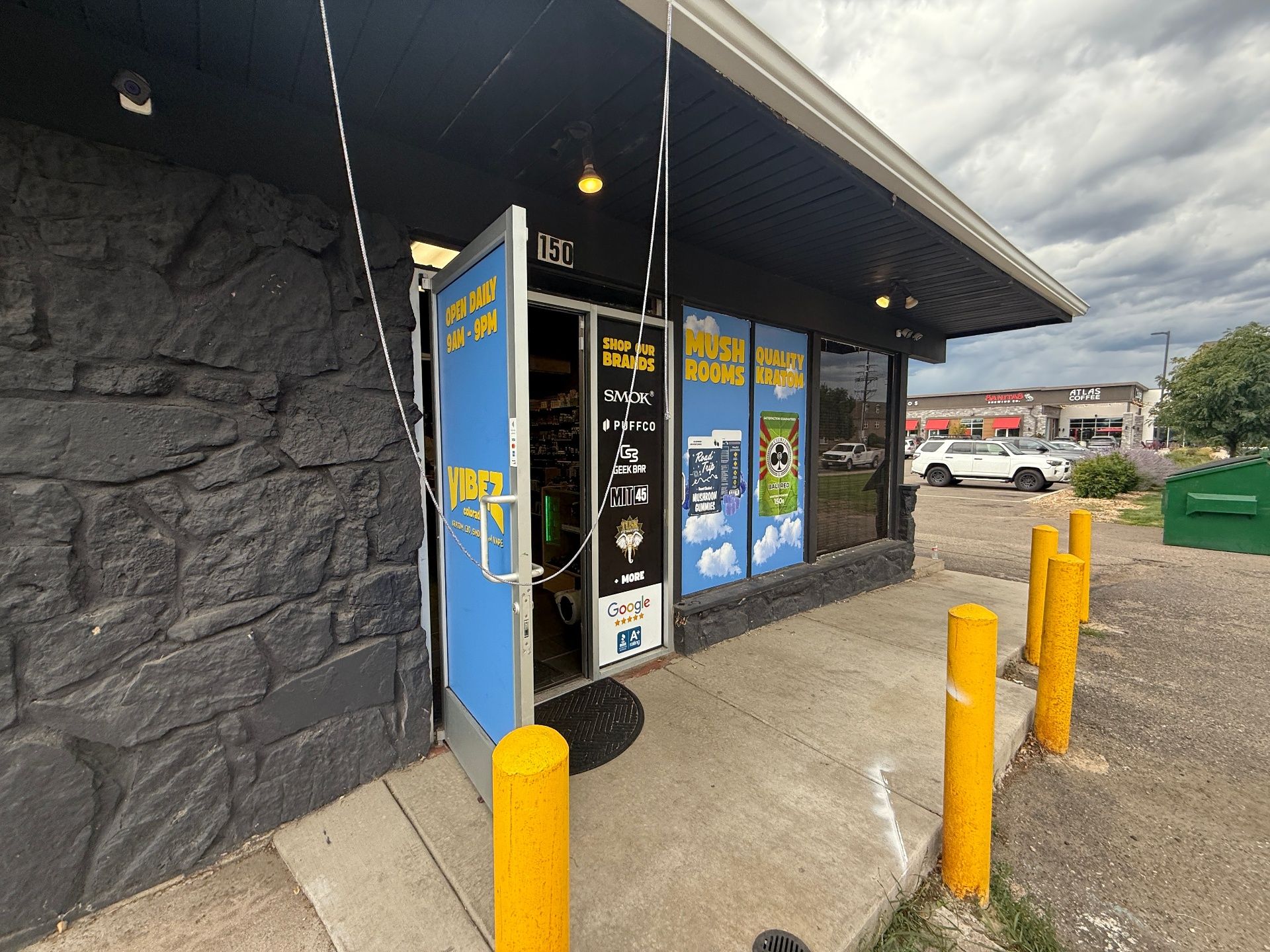 Colorado storefront with a coordinated exterior graphics package